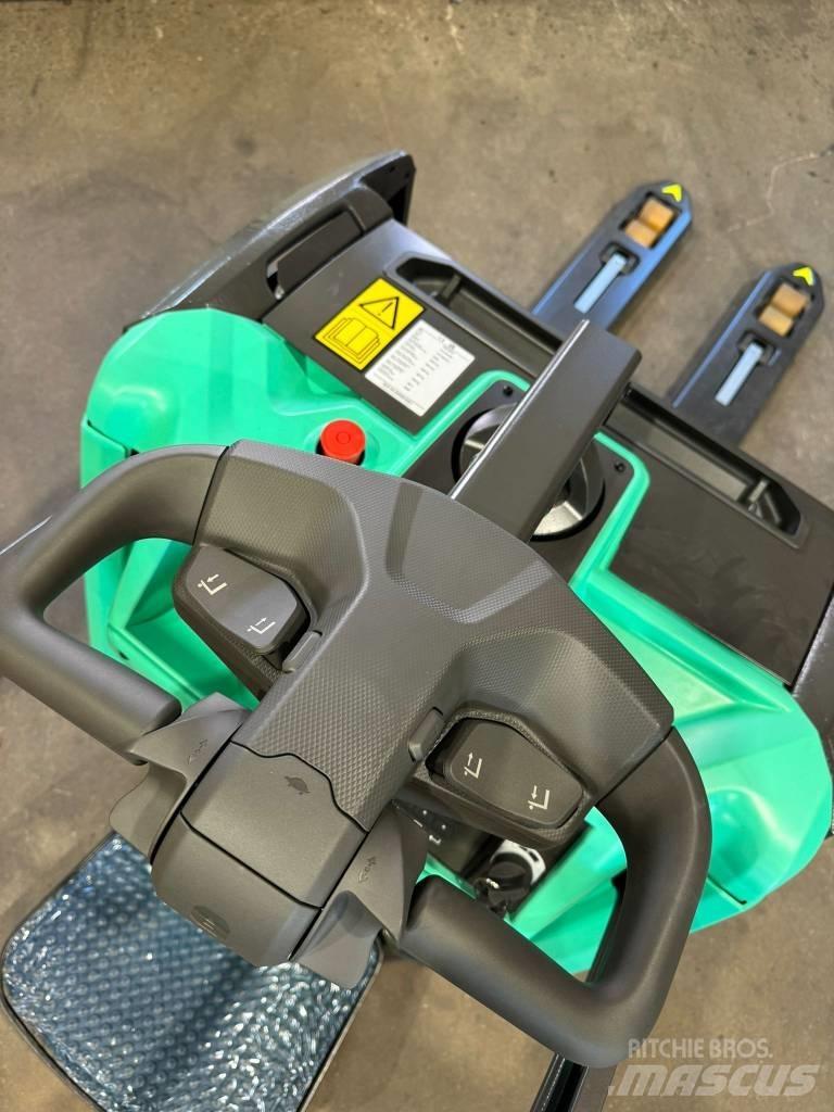 Mitsubishi PBV20N2 Nisko podizni električni viličar sa platformu