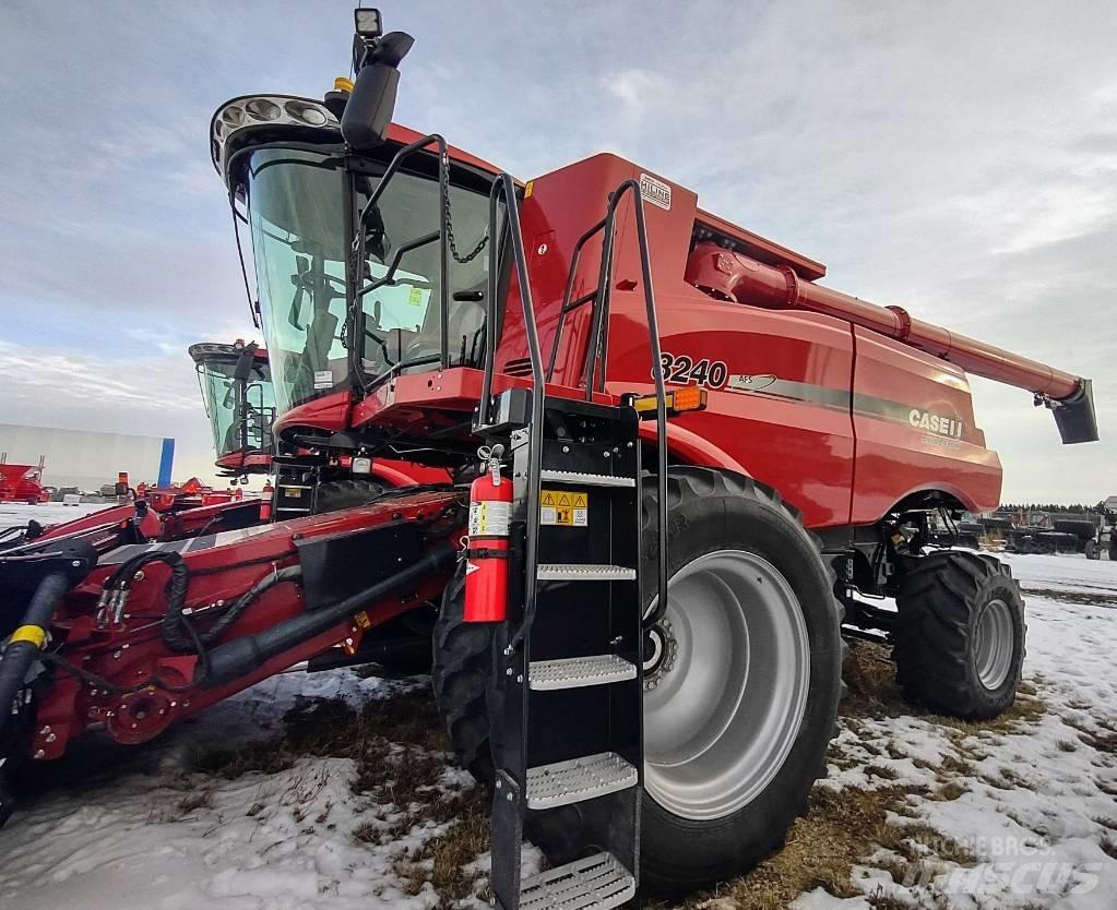 CASE 8240 Kombajni