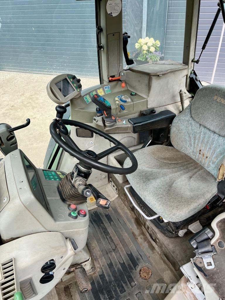 Fendt 712 Vario Traktori