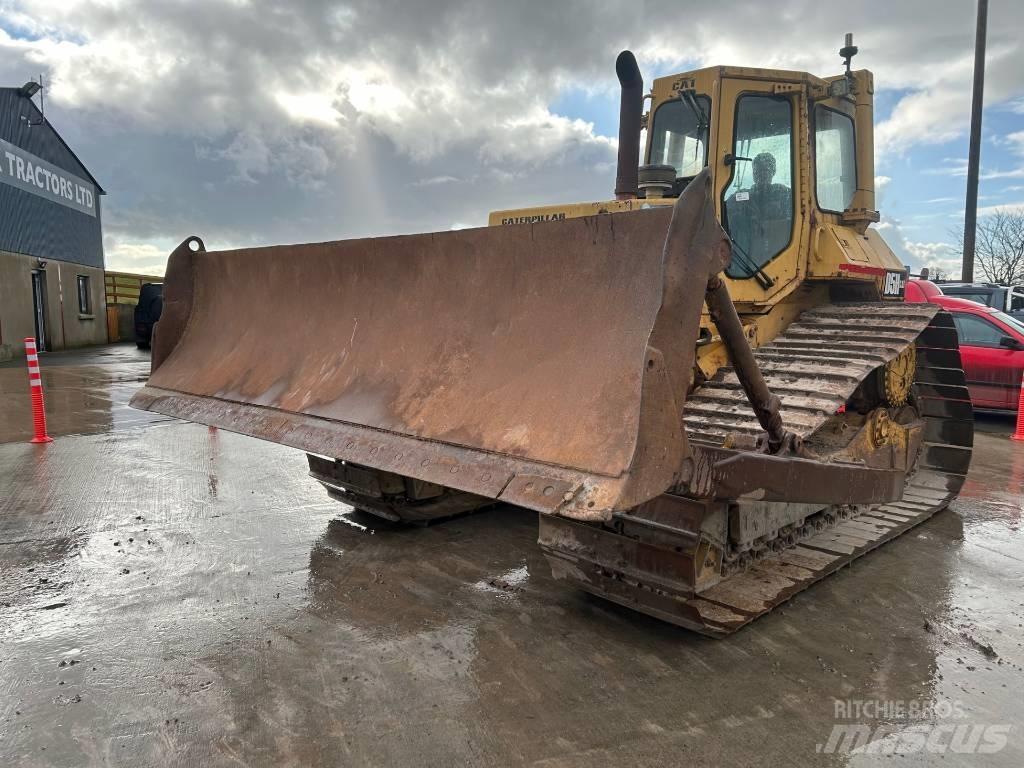 CAT D 5 H Buldožeri gusjeničari