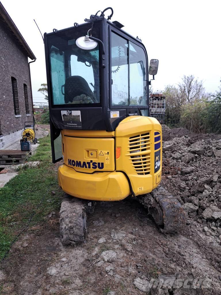 Komatsu pc24 mr Mini bageri <7t