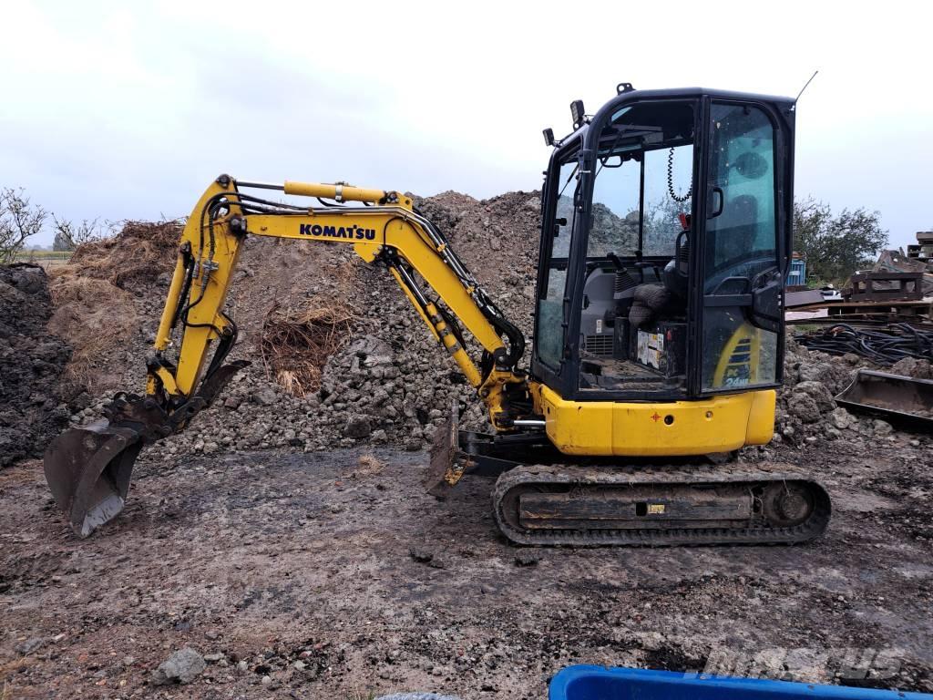 Komatsu pc24 mr Mini bageri <7t