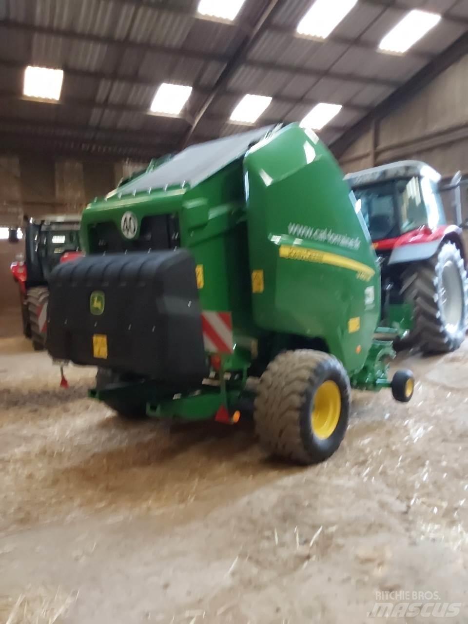 John Deere V 451 M Rolo balirke