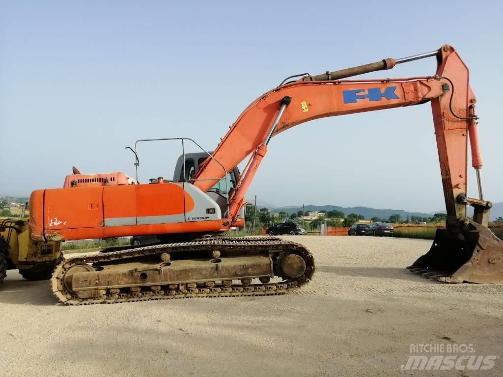 Fiat-Kobelco E385 Bageri gusjeničari