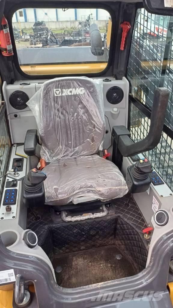 XCMG XC7-TV12 Utovarivači gusjeničari