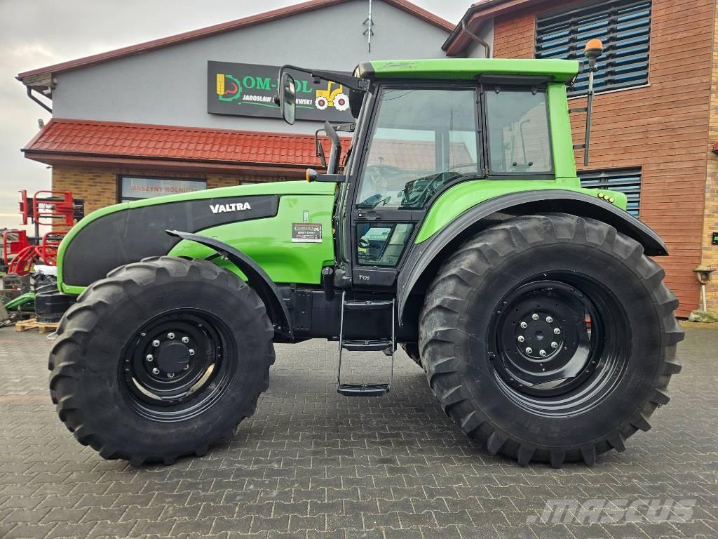 Valtra T 120 Traktori