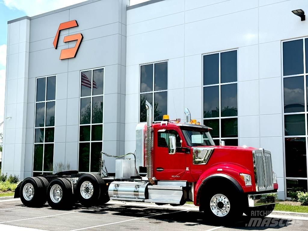 Kenworth W 990 Traktorske jedinice