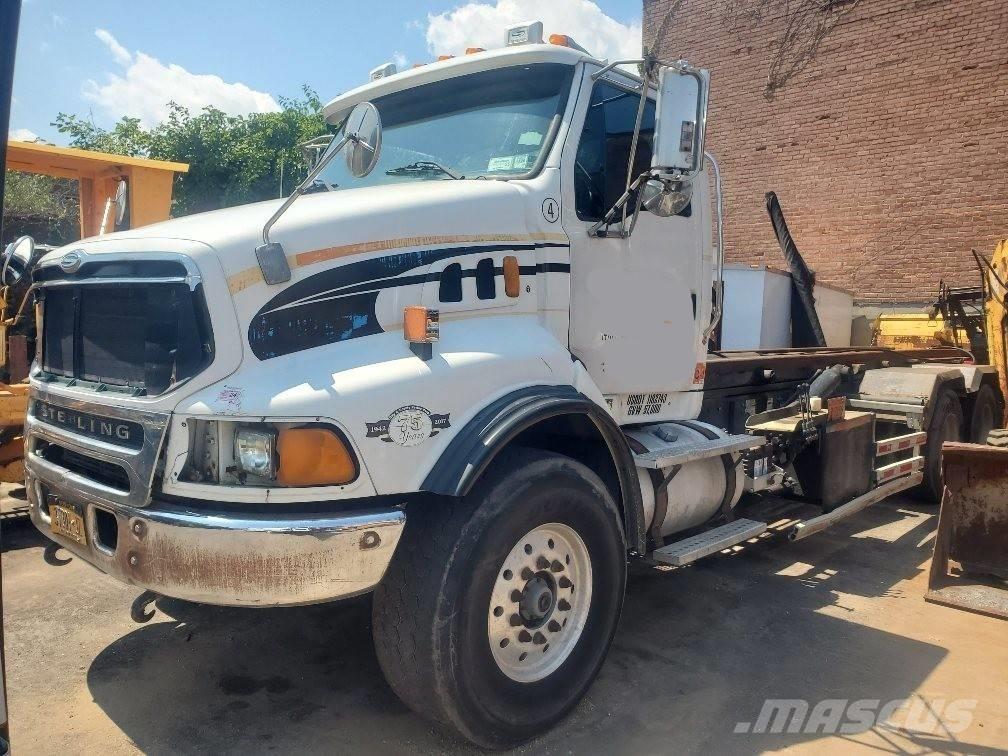 Sterling LT 9500 Demontažnii kamioni za podizanje kabela