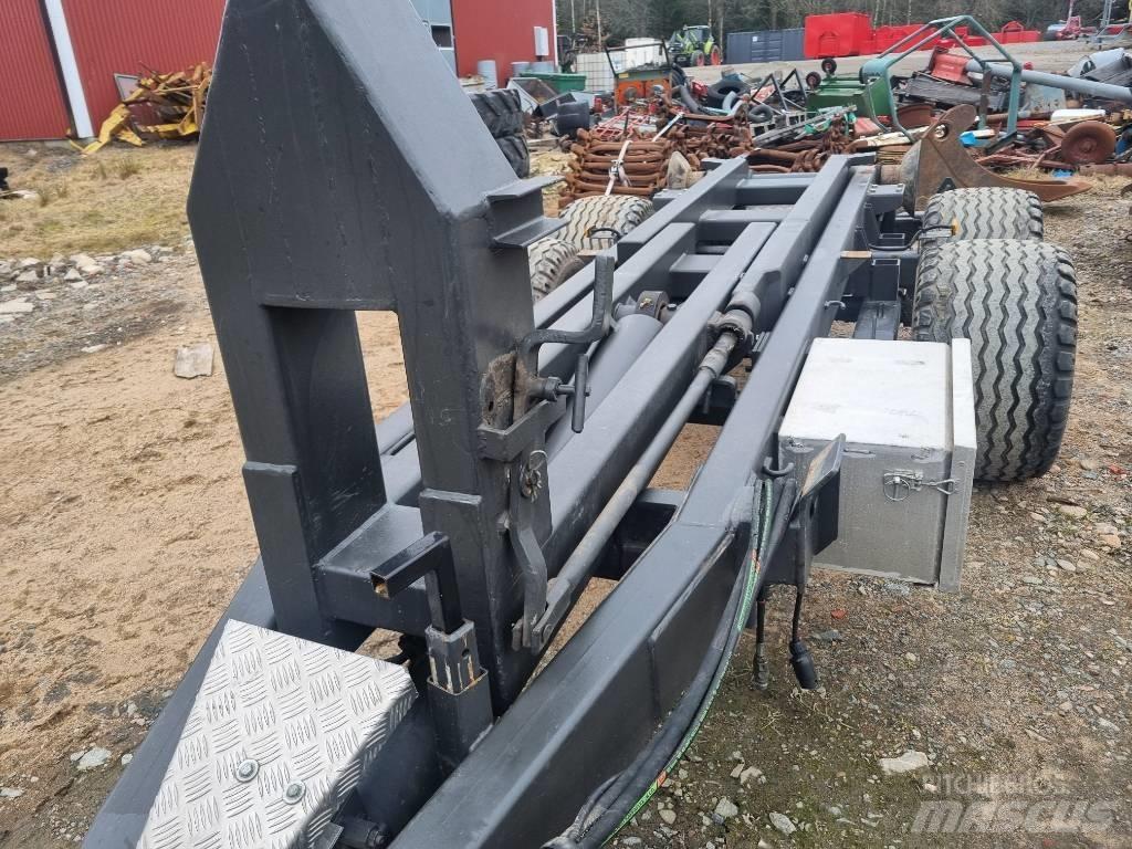 Bigab 8-12 Hook lift trailers