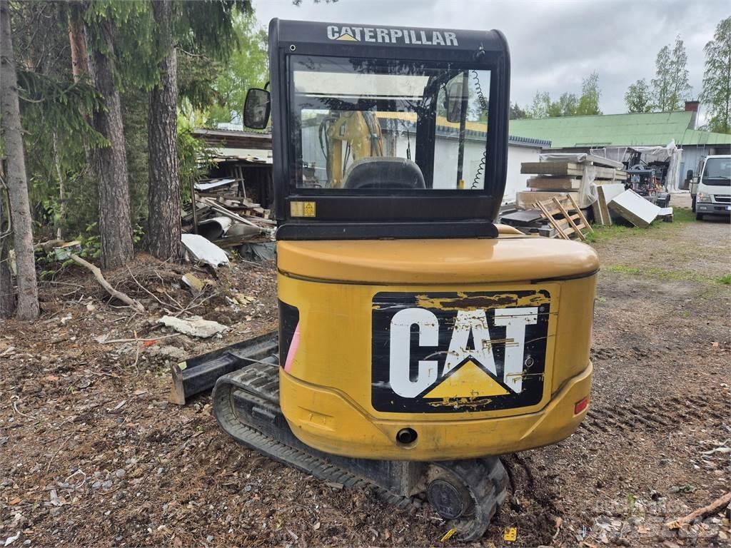 CAT 302.5C Mini bageri <7t