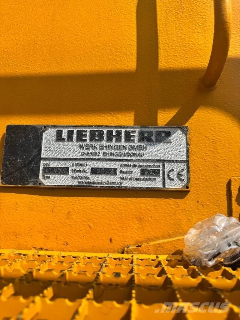 Liebherr LR 1400-2 Kranovi sa gusjenicama