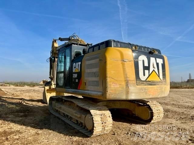 CAT 326 F L Bageri gusjeničari
