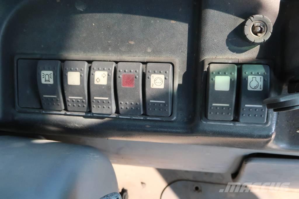 Hamm HD+ 120I VV-HV Valjci sa dvojnim bubnjem