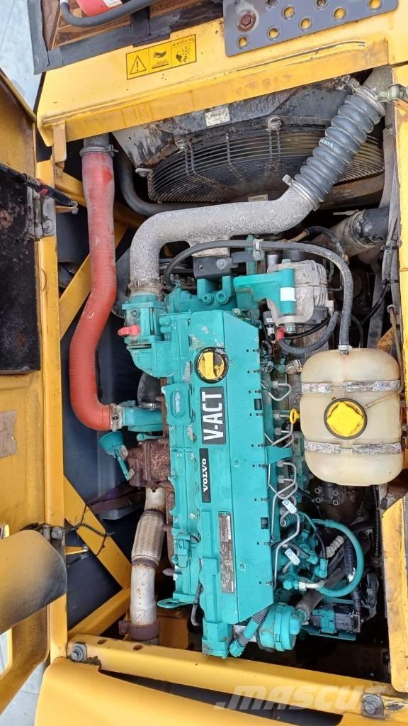 Volvo EC 180 C L Bageri gusjeničari