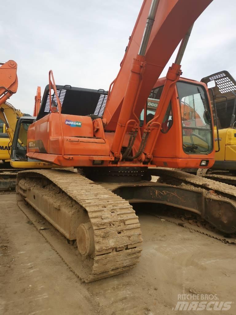 Doosan DH 370 LC-7 Bageri gusjeničari