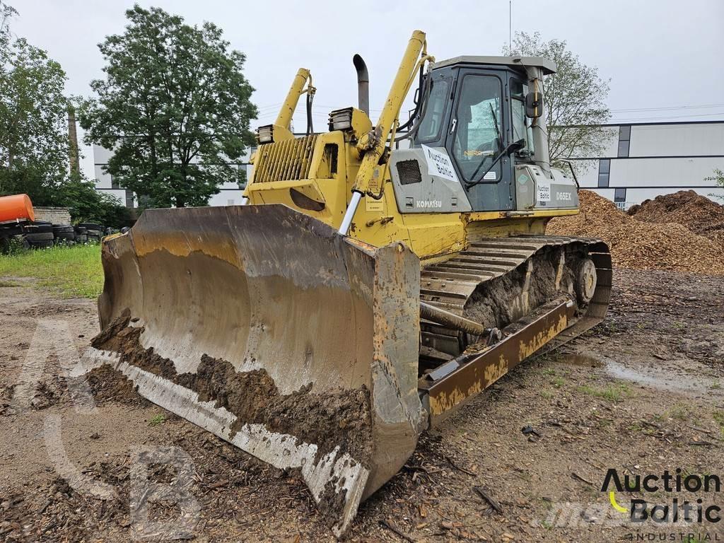 Komatsu D65EX-12 Buldožeri gusjeničari