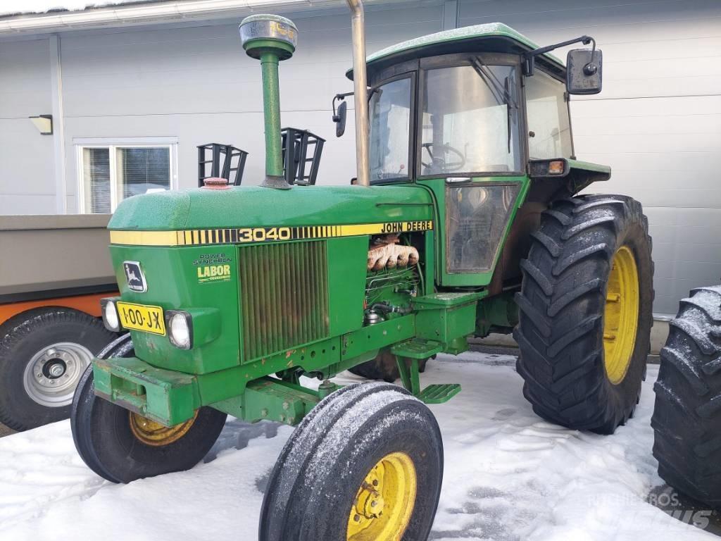 John Deere 3040 Traktori