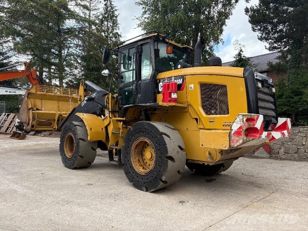 CAT 938 M Utovarivači na kotačima
