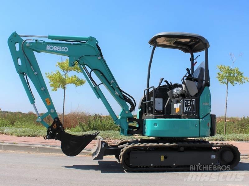 Kobelco SK28SR-6E Mini bageri <7t