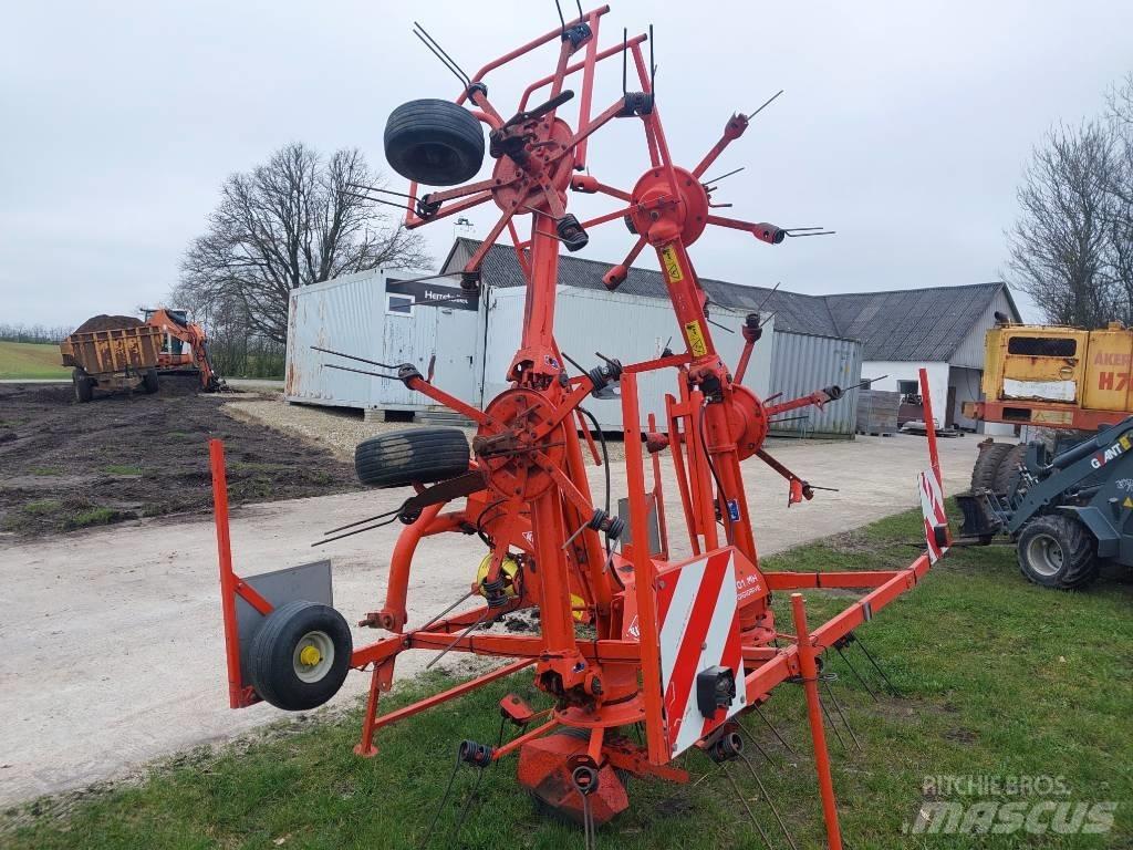Kuhn GF 6401 M H Okretači i sakupljači sijena