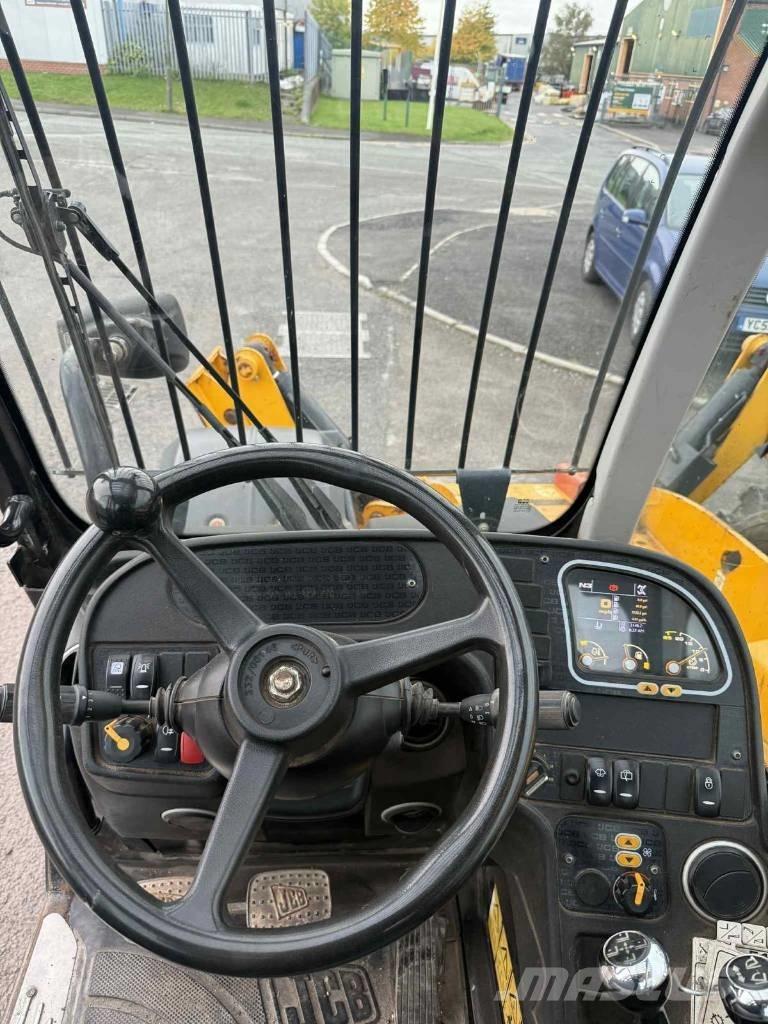 JCB 540-140 Teleskopski viličari