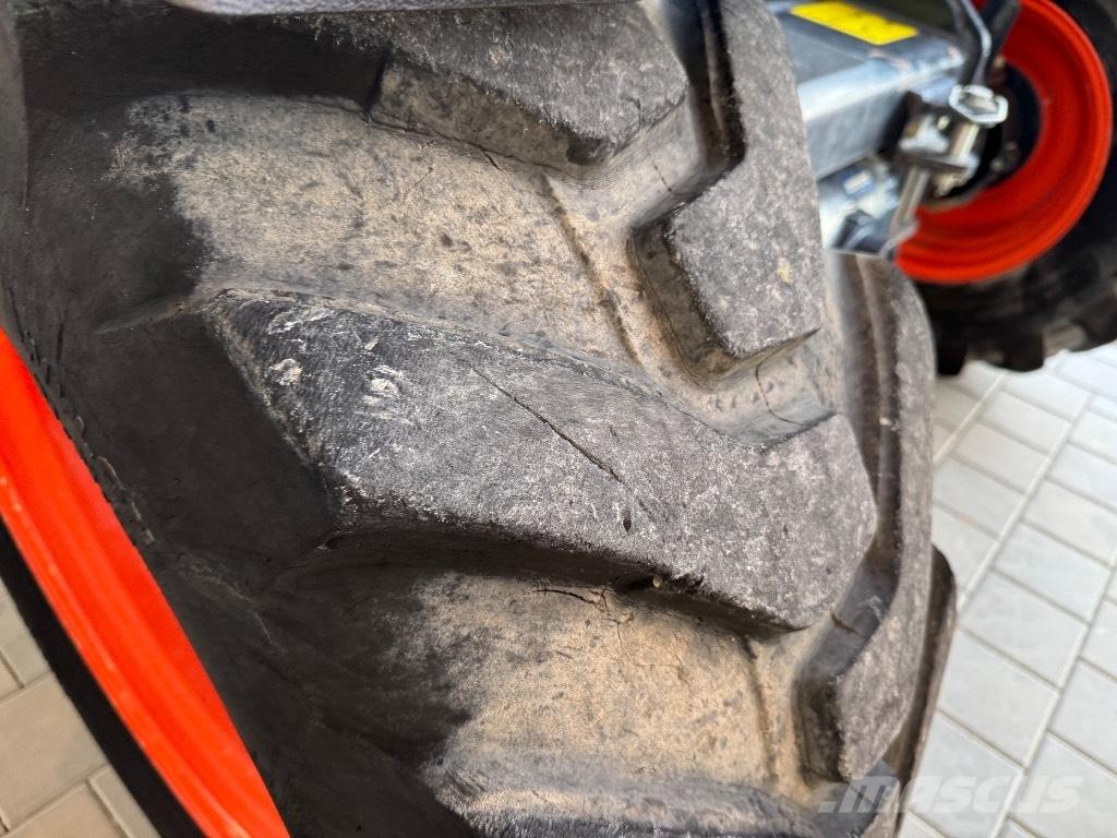 Bobcat TL 470 HF Poljoprivredni teleskopski utovarivači