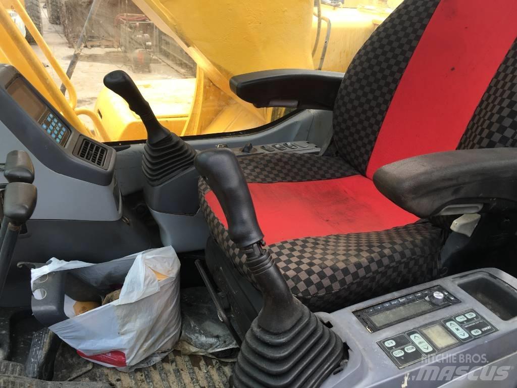Komatsu PC 210-7 Bageri gusjeničari