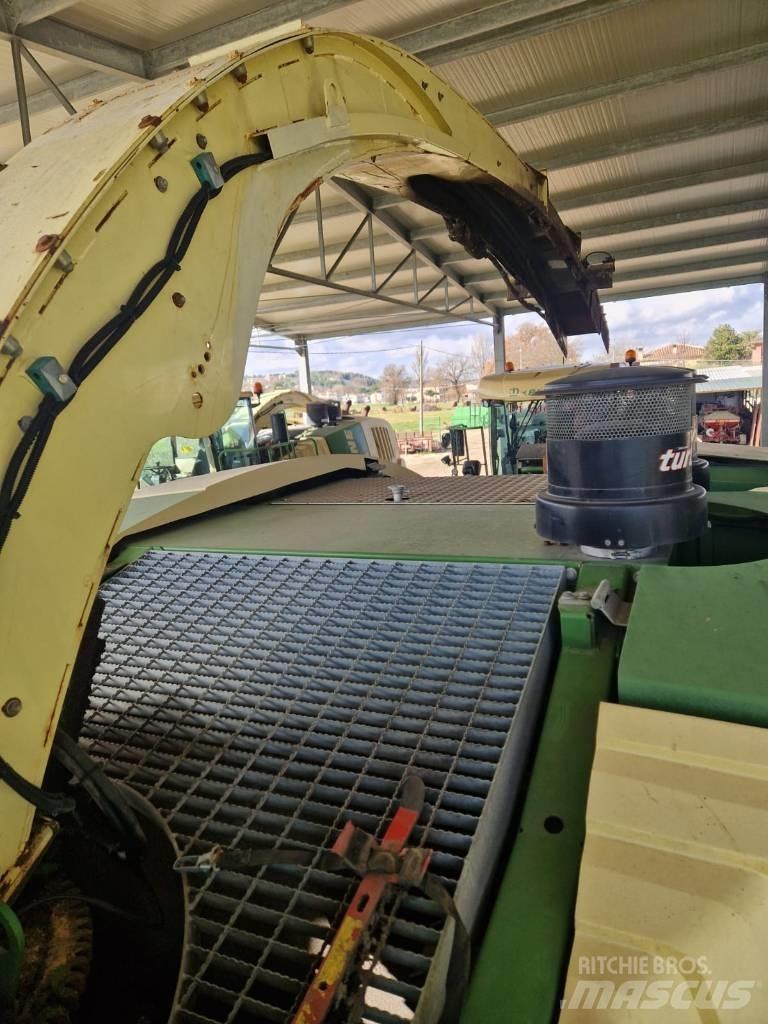 Krone Big X 800 Strojevi za krmu na vlastiti pogon