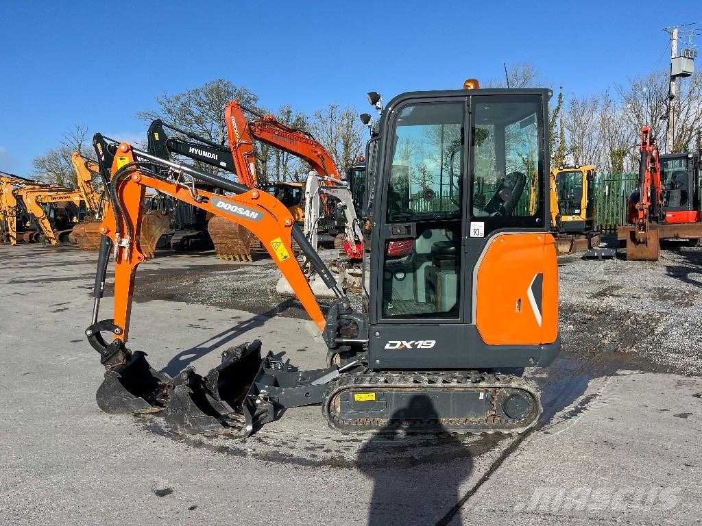 Doosan DX 19 Mini bageri <7t