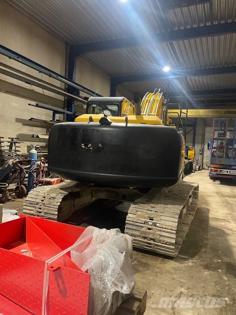 JCB js 190 Bageri gusjeničari