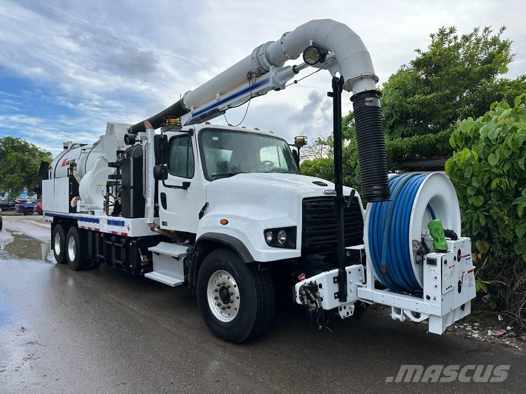 Freightliner 114 SD Kombiji / vakuumski kamioni