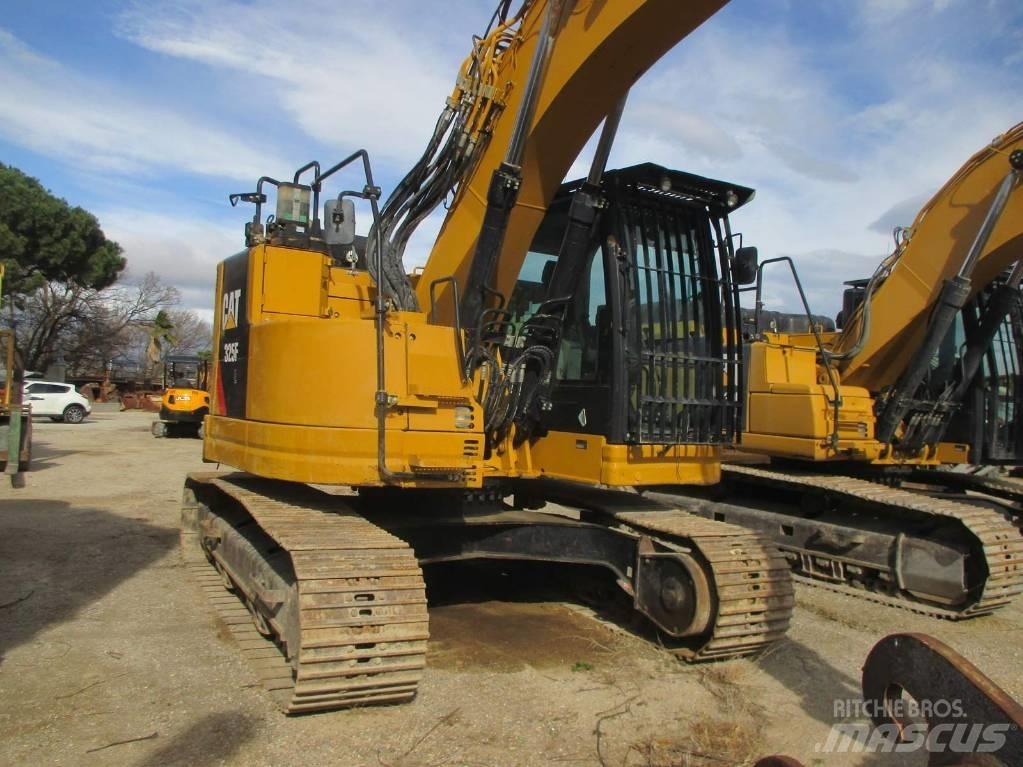 CAT 325 F LCR Bageri gusjeničari