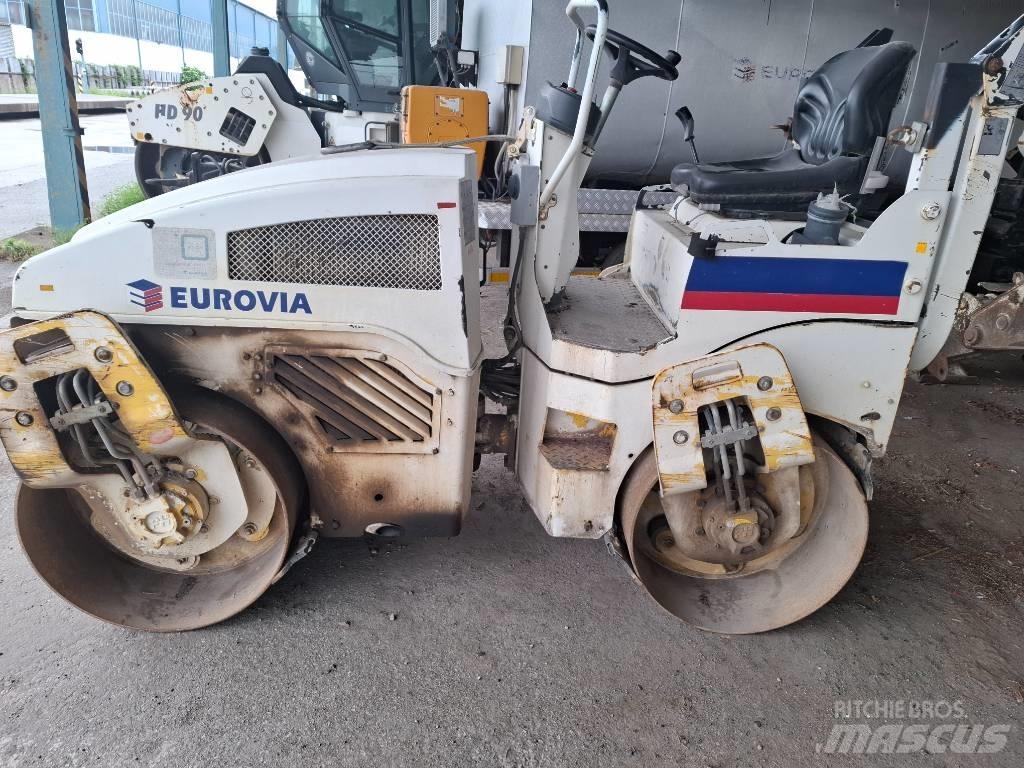 Bomag BW 120 AD-4 Valjci sa dvojnim bubnjem