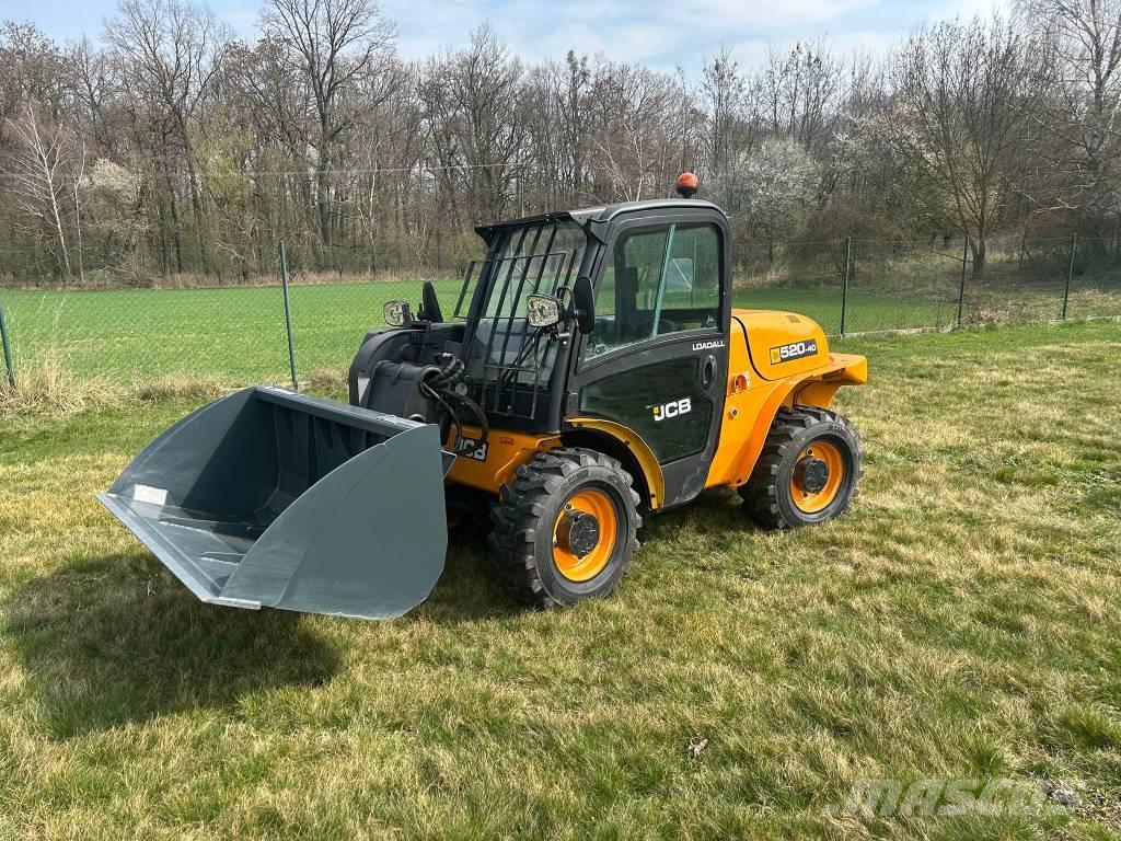 JCB 520-40 Teleskopski viličari