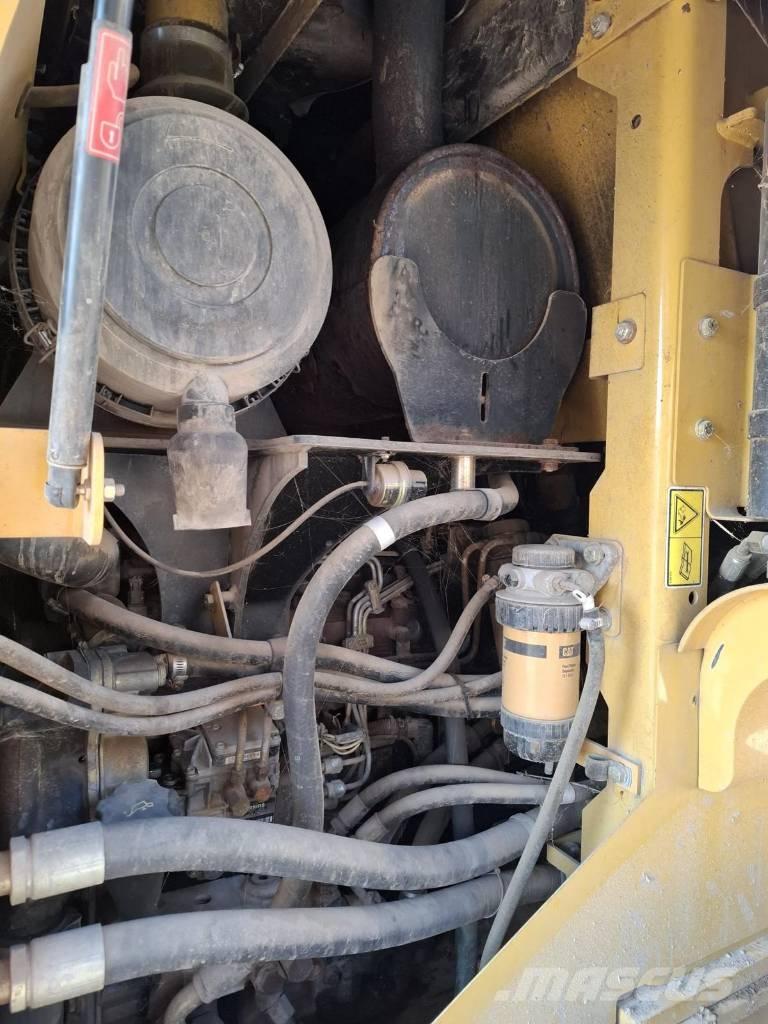 CAT 930 G Utovarivači na kotačima