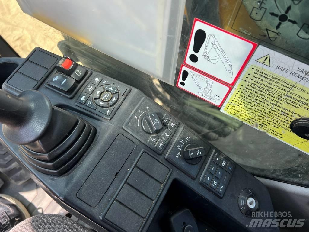 Volvo EC 220 DL Bageri gusjeničari
