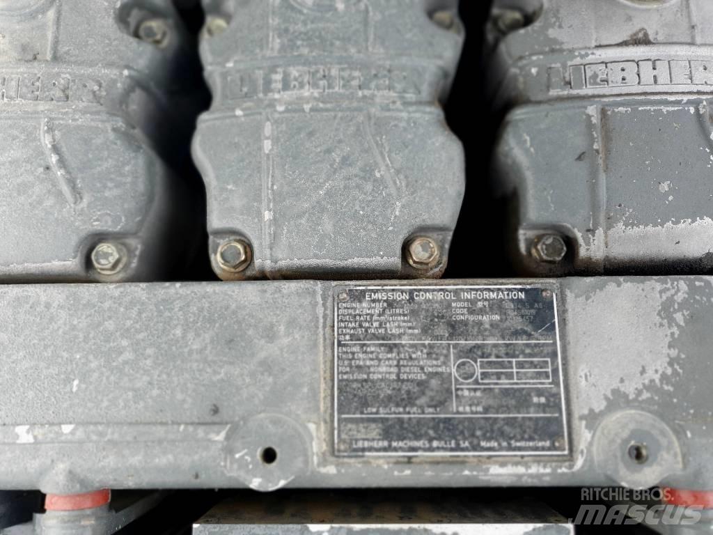 Liebherr R 906 LC Bageri gusjeničari