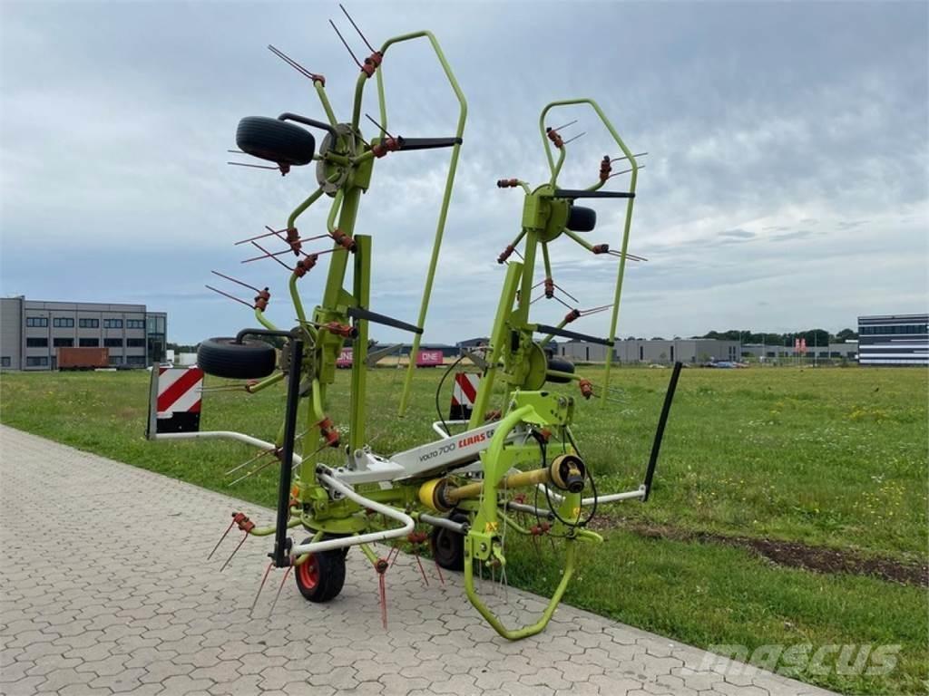 CLAAS VOLTO 700 Okretači i sakupljači sijena