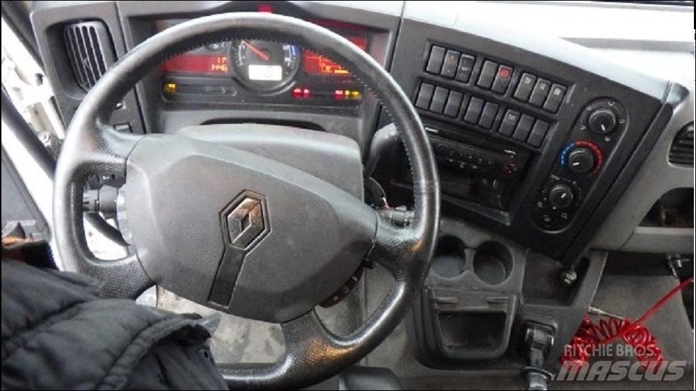 Renault D 210 Kamioni za prijevoz pića