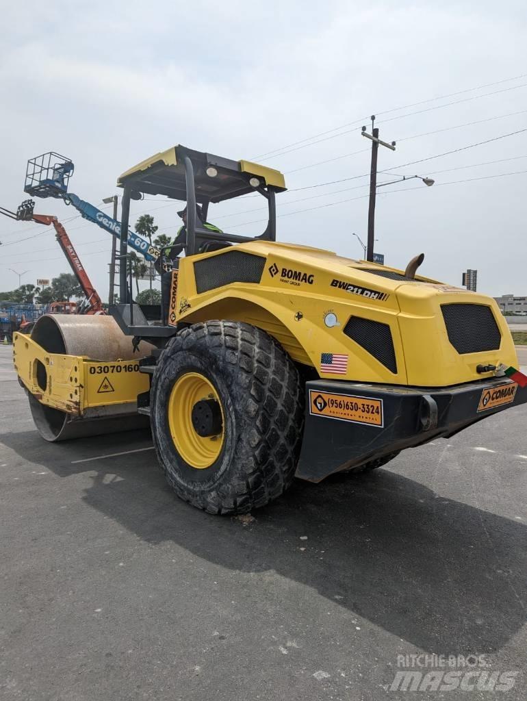 Bomag BW 211 DH-5 Valjci sa jednim bubnjem