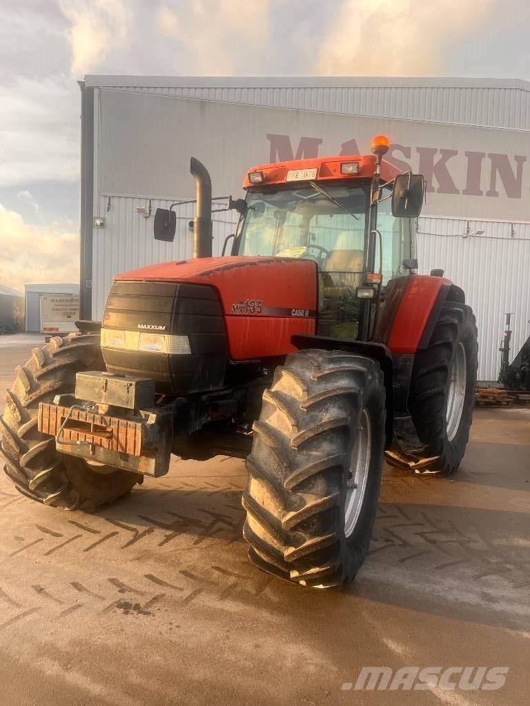Case IH MX 135 Traktori
