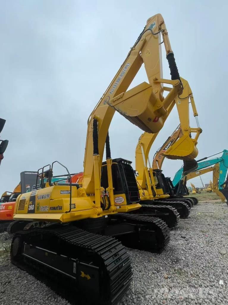Komatsu 360 Bageri gusjeničari