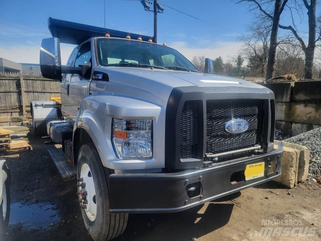 Ford F750 Rol kiper kamioni s kukama za dizanje