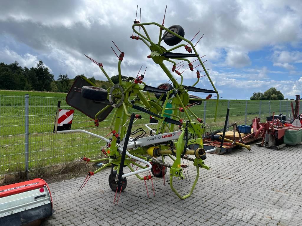 CLAAS Volto 800 Okretači i sakupljači sijena