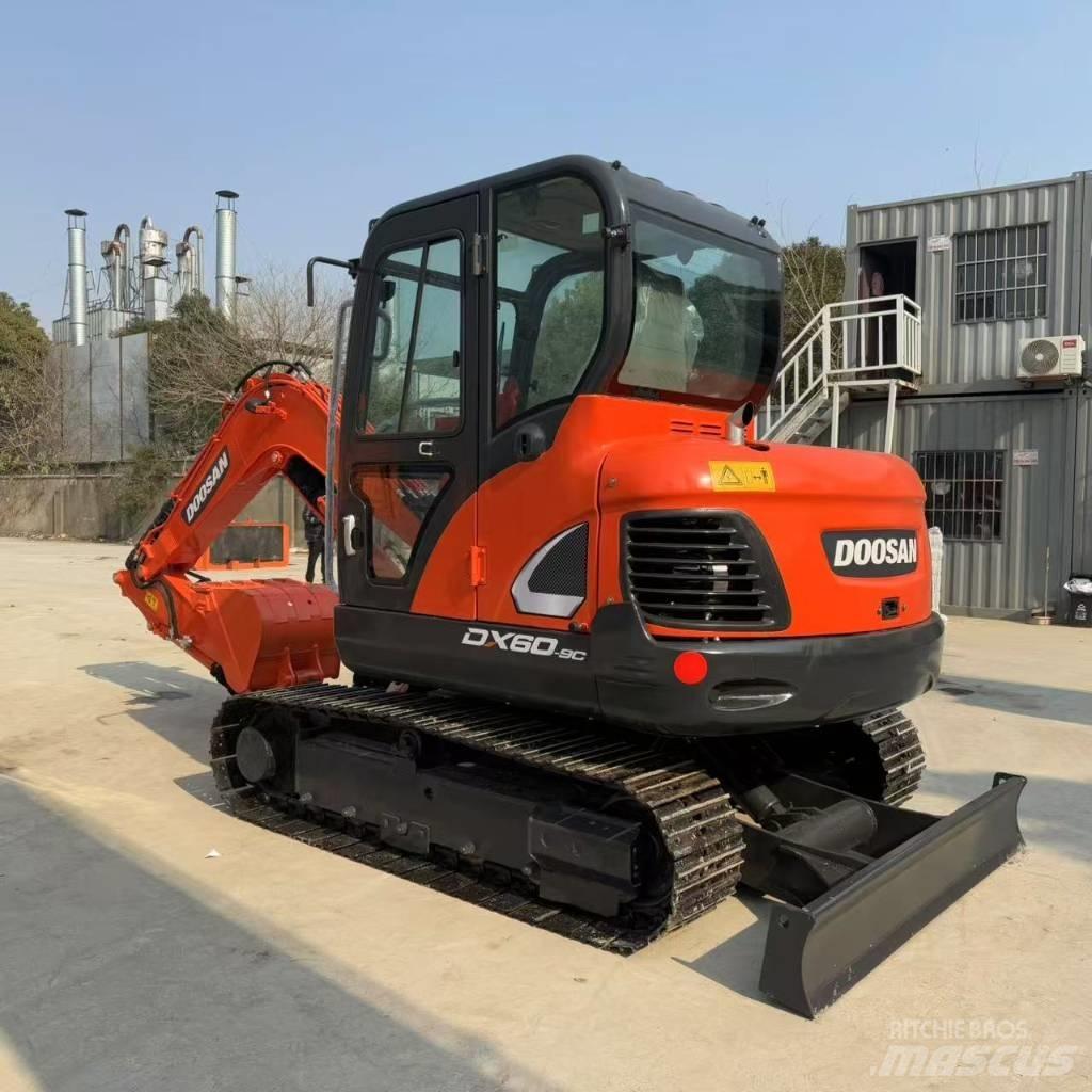 Doosan DX 60-9 C Bageri gusjeničari