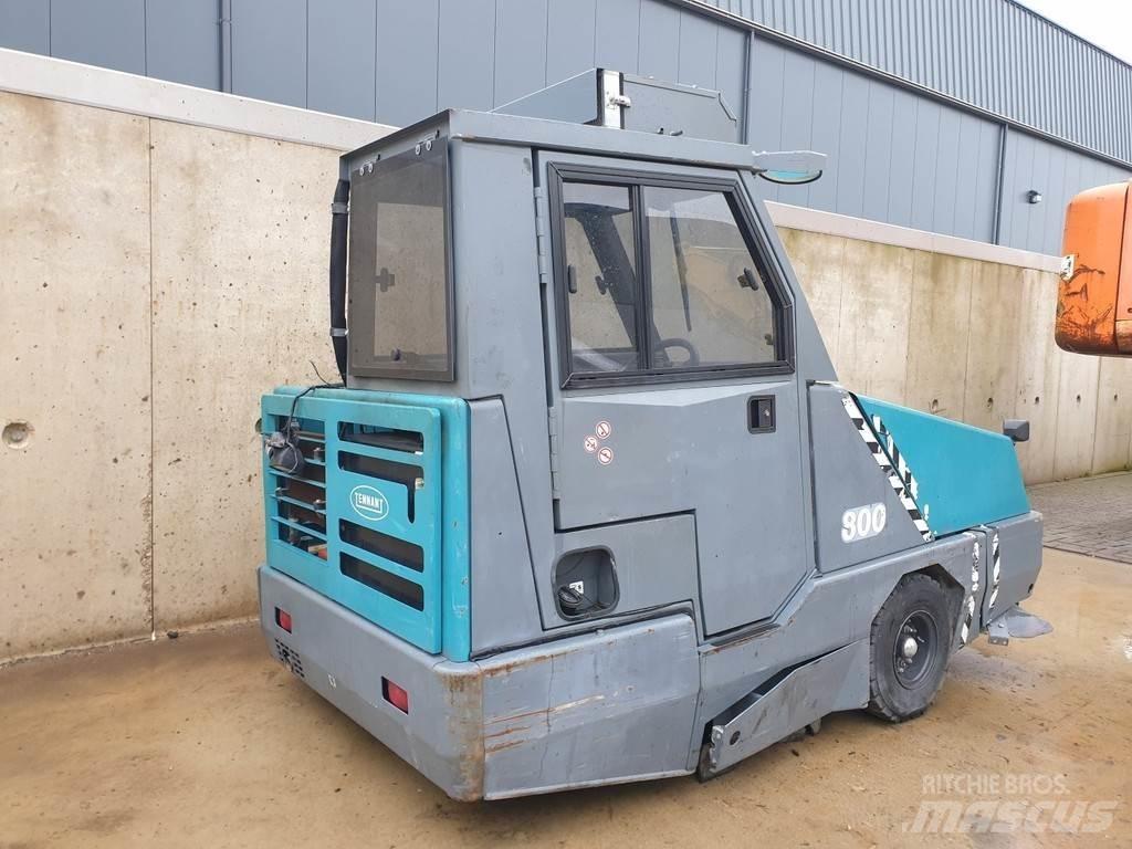 Tennant 800 Strojevi za metenje