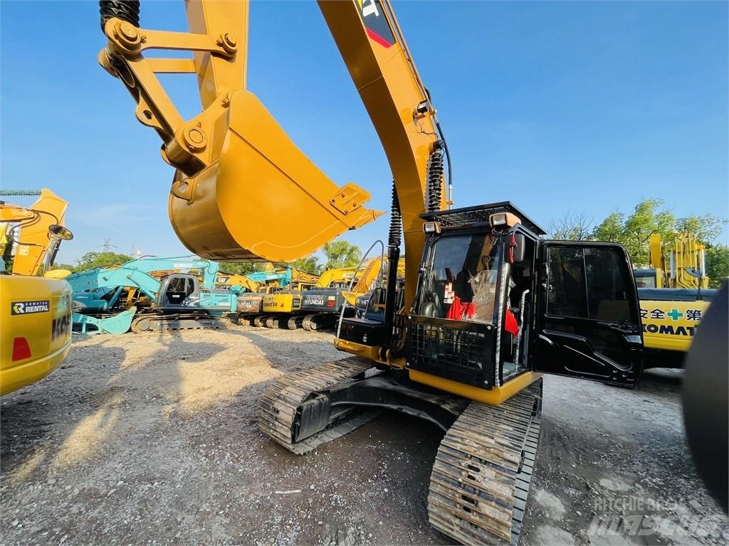 CAT 320d2l Bageri gusjeničari