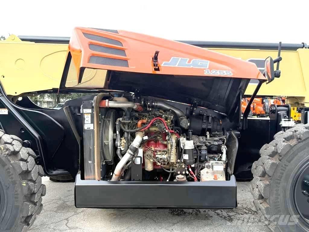JLG 1255 Teleskopski viličari