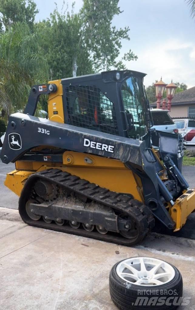 John Deere 331G Skid steer mini utovarivači