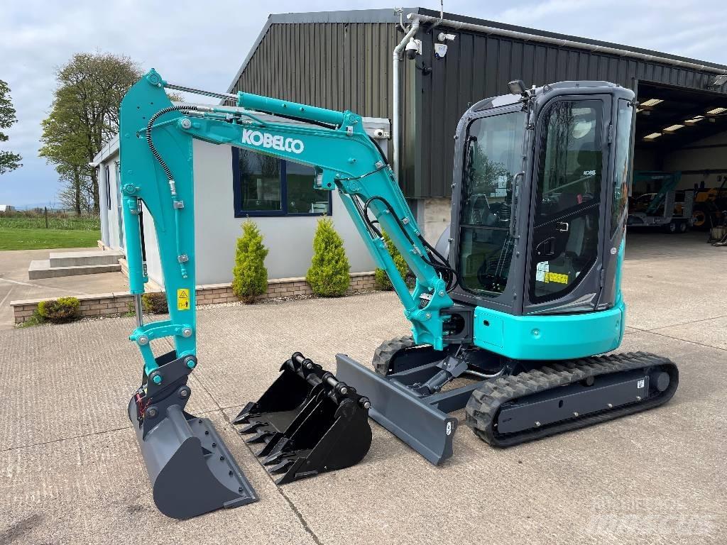 Kobelco SK26SR-7 Mini bageri <7t
